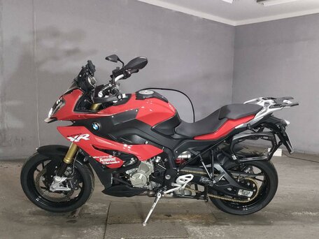 2015 BMW S 1000 XR, красный, 1277000 рублей, вид 1