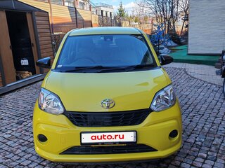 2017 Toyota Passo III, жёлтый, 900000 рублей, вид 2