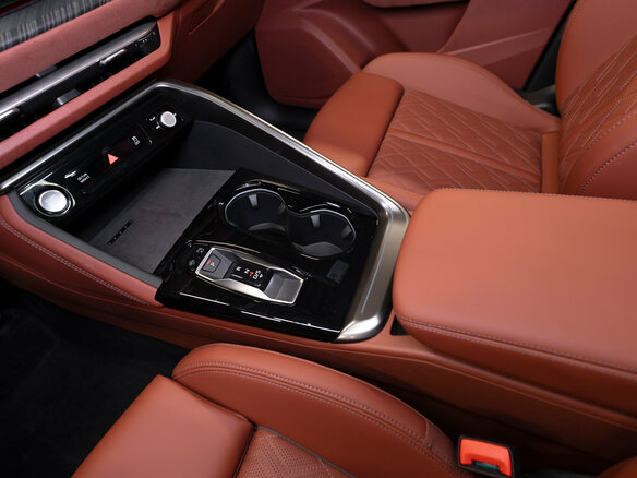 2026 Audi Q5 L III (GU), белый, 6600000 рублей - вид 14