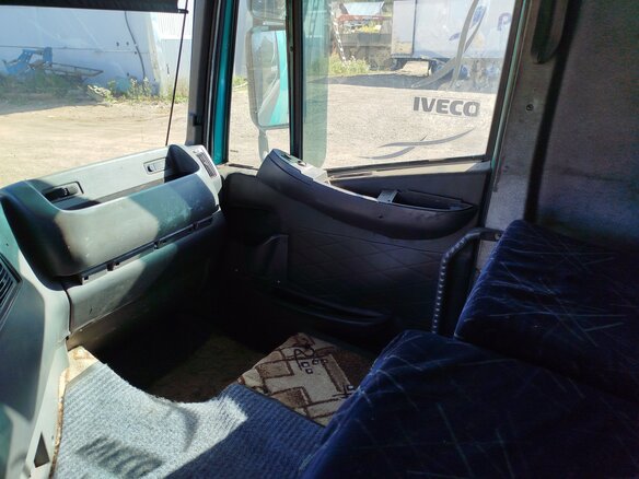 2002 Iveco Stralis, зелёный, 200000 рублей - вид 12