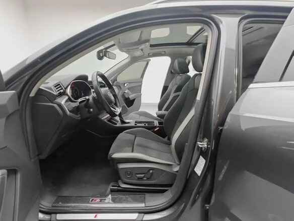 2023 Audi Q3 35 TFSI II (F3), серый, 2325000 рублей - вид 5