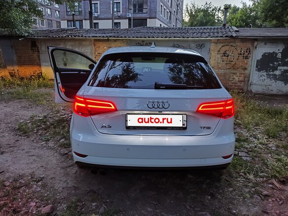 2016 Audi A3 III (8V) Рестайлинг, белый, 1845000 рублей - вид 6