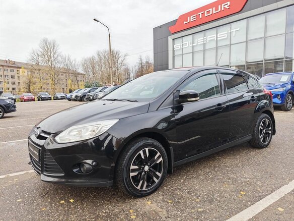2013 Ford Focus III, чёрный, 799000 рублей - вид 1
