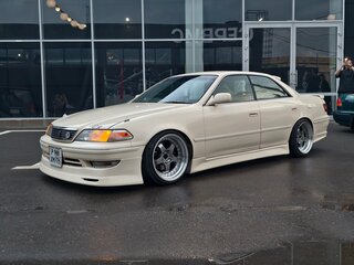 1996 Toyota Mark II VI (X80), белый, 2400000 рублей, вид 1