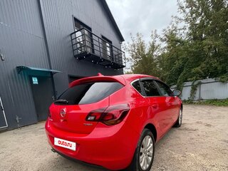 2011 Opel Astra J, красный, 570000 рублей, вид 3