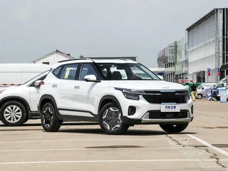 2026 Kia Seltos I Рестайлинг, белый, 1990000 рублей, вид 3
