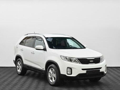 2013 Kia Sorento II Рестайлинг, белый, 1695000 рублей, вид 1