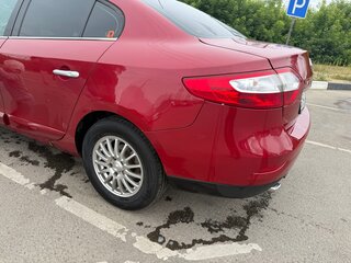 2010 Renault Fluence I, красный, 570000 рублей, вид 4