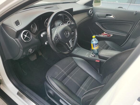 2015 Mercedes-Benz GLA 250 I (X156), белый, 2100000 рублей - вид 9