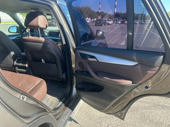 2017 BMW X5 25d III (F15), коричневый, 3300000 рублей - вид 12