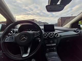 2017 Mercedes-Benz B-Класс 180 II (W246) Рестайлинг, синий, 1900000 рублей, вид 5