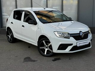 2020 Renault Sandero II Рестайлинг, белый, 949000 рублей, вид 3