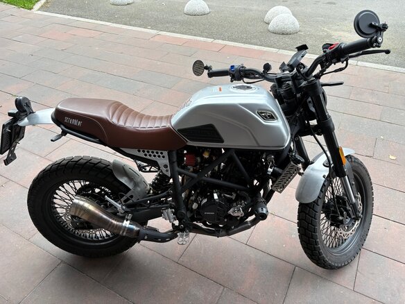 2025 Fuego Scrambler 3.0, серый, 180000 рублей - вид 2