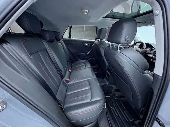 2022 Audi Q2 35 TFSI I Рестайлинг, серебристый - вид 33