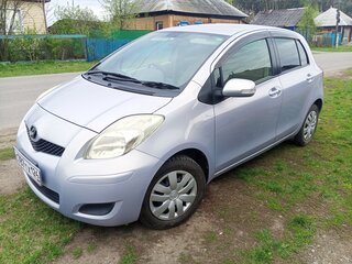 2010 Toyota Vitz II (XP90), серый, 760000 рублей, вид 1