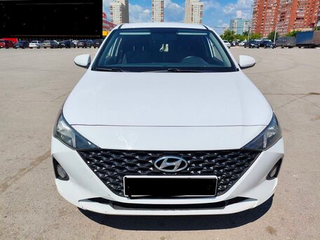 2021 Hyundai Solaris II Рестайлинг, белый, 1170000 рублей, вид 1