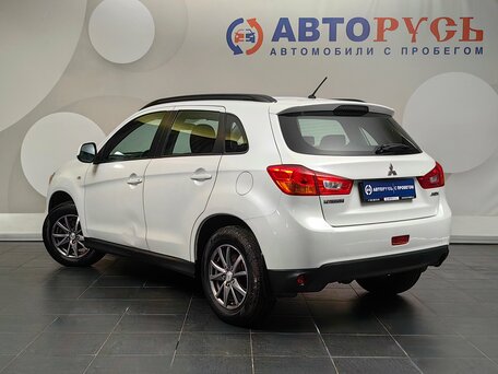 2014 Mitsubishi ASX I Рестайлинг, белый, 933000 рублей, вид 2
