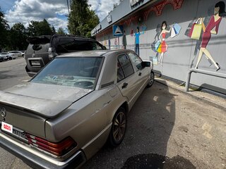1990 Mercedes-Benz 190 (W201), бежевый, 400000 рублей, вид 1