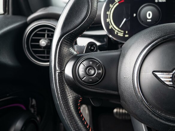 2015 Mini Hatch JCW III (F55/F56), серебристый, 2129000 рублей - вид 15