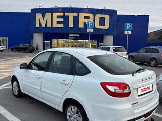 2018 Lada (ВАЗ) Granta I Рестайлинг, белый, 520000 рублей, вид 5
