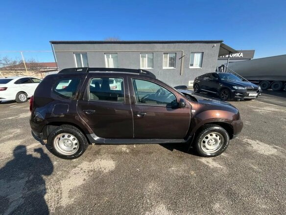 2019 Renault Duster I Рестайлинг, коричневый, 990000 рублей - вид 2