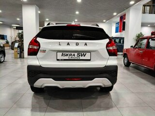 2026 Lada (ВАЗ) Iskra SW Cross, белый, 1642087 рублей, вид 5