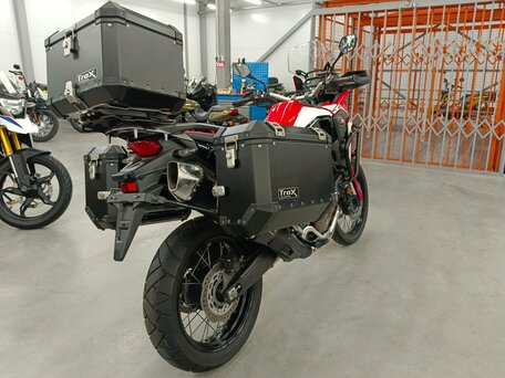 2016 Honda CRF 1000L Africa Twin, красный, 1150000 рублей, вид 3