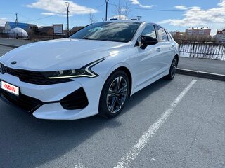 2021 Kia K5 III, белый, 2550000 рублей, вид 1