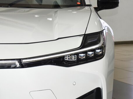 2026 Toyota bZ3, белый, 2512000 рублей, вид 2