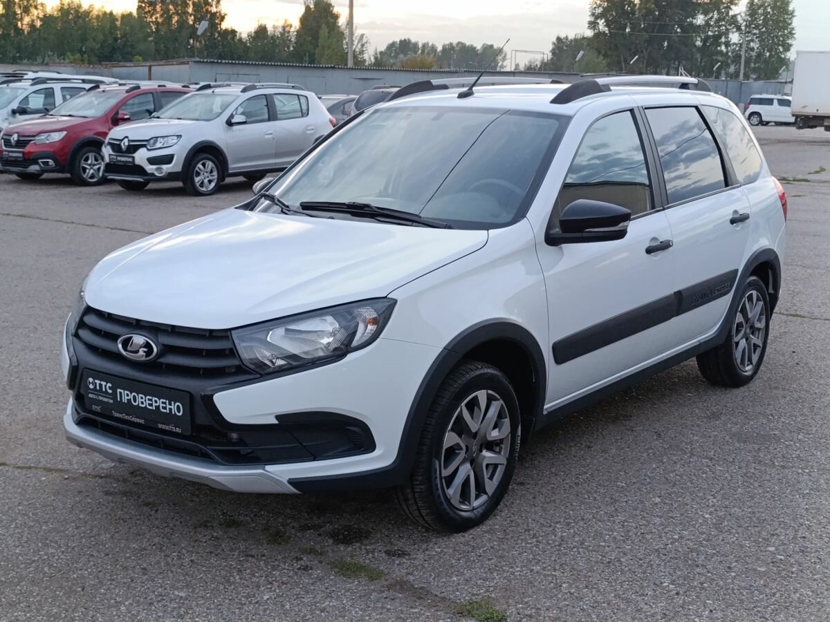 Открыть фотографии: Lada (ВАЗ) Granta I Рестайлинг