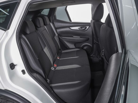 2019 Nissan Qashqai II Рестайлинг, белый, 1990000 рублей - вид 6