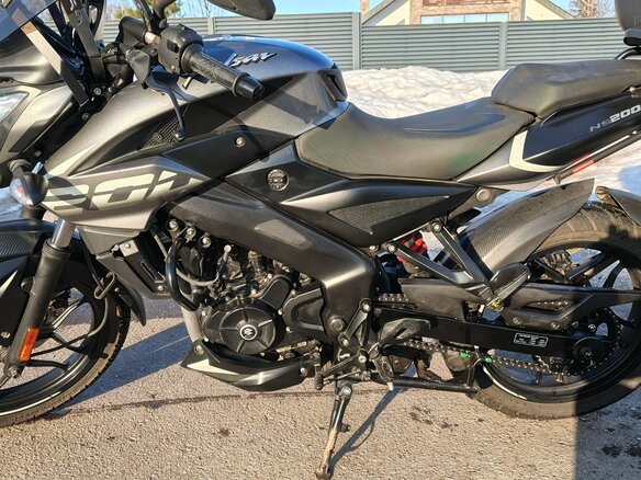 2022 Bajaj Pulsar NS 200, серый, 230000 рублей - вид 5