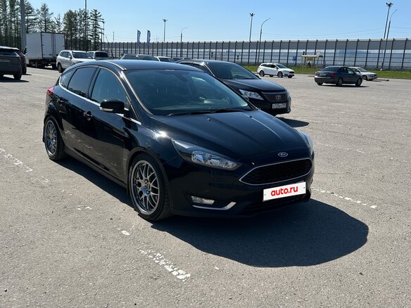 2016 Ford Focus III Рестайлинг, чёрный, 969000 рублей - вид 4