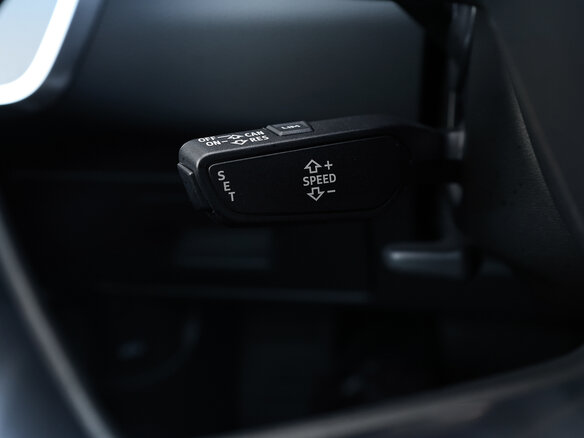 2021 Audi A6 40 TFSI V (C8), серый, 3249000 рублей - вид 18
