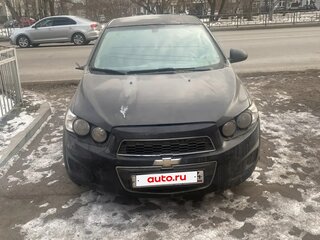 2012 Chevrolet Aveo II, серебристый, 400000 рублей, вид 1