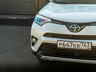 2016 Toyota RAV4 IV (XA40) Рестайлинг, белый, 2250000 рублей, вид 5