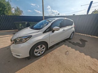 2019 Nissan Note e-Power II Рестайлинг, белый, 1200000 рублей, вид 5