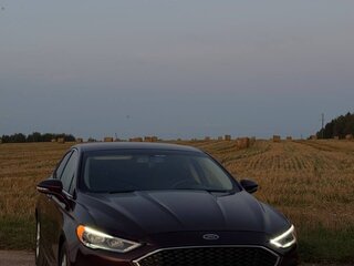 2018 Ford Fusion (North America) II Рестайлинг, красный, 1600000 рублей, вид 1