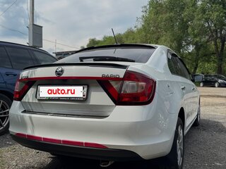 2019 Skoda Rapid I Рестайлинг, белый, 1450000 рублей, вид 3