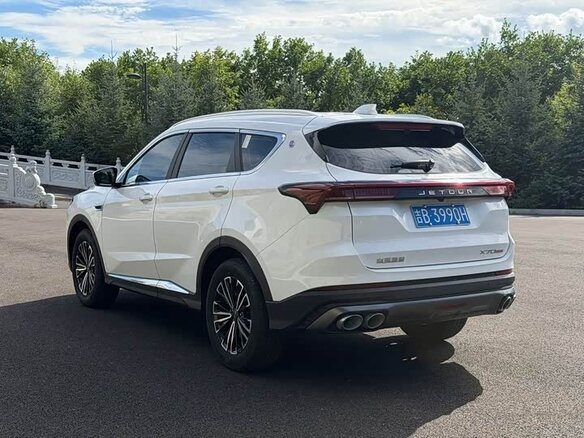 2022 Jetour X70+ I, белый, 1190000 рублей - вид 2