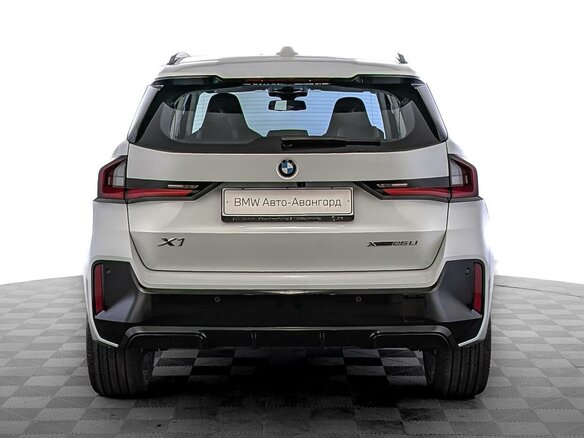 2026 BMW X1 Long 25Li xDrive III (U11/U12), белый, 5999000 рублей - вид 5