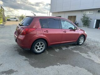 2006 Nissan Tiida I, красный, 420000 рублей, вид 5