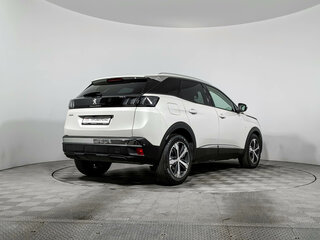 2021 Peugeot 3008 II Рестайлинг, белый, 1900000 рублей, вид 5