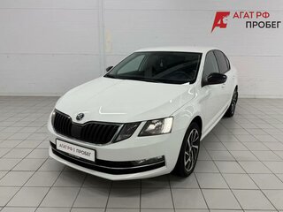2017 Skoda Octavia III (A7), белый, 1645000 рублей, вид 1