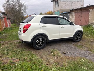 2011 SsangYong Actyon II, белый, 860000 рублей, вид 2
