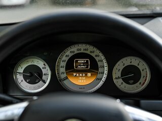 2011 Mercedes-Benz C-Класс 180 BlueEFFICIENCY III (W204), чёрный, 783000 рублей, вид 5