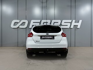 2016 Ford Focus III Рестайлинг, белый, 1399000 рублей, вид 4