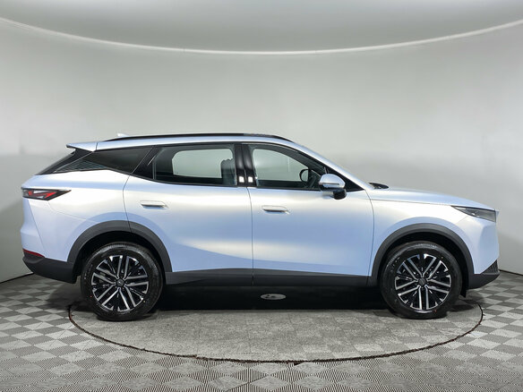 2026 Omoda C7, серебристый, 3499000 рублей - вид 8