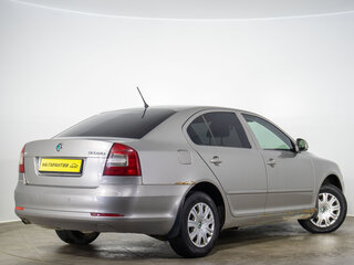 2012 Skoda Octavia II (A5) Рестайлинг, серый, 599000 рублей, вид 4