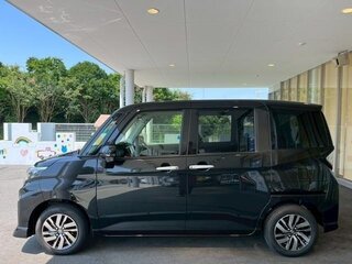 2023 Toyota Roomy I Рестайлинг, чёрный, 750001 рублей, вид 2